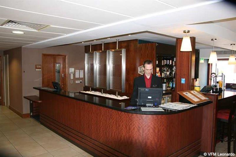 Holiday Inn Express Shrewsbury, An Ihg Hotel Beltér fotó