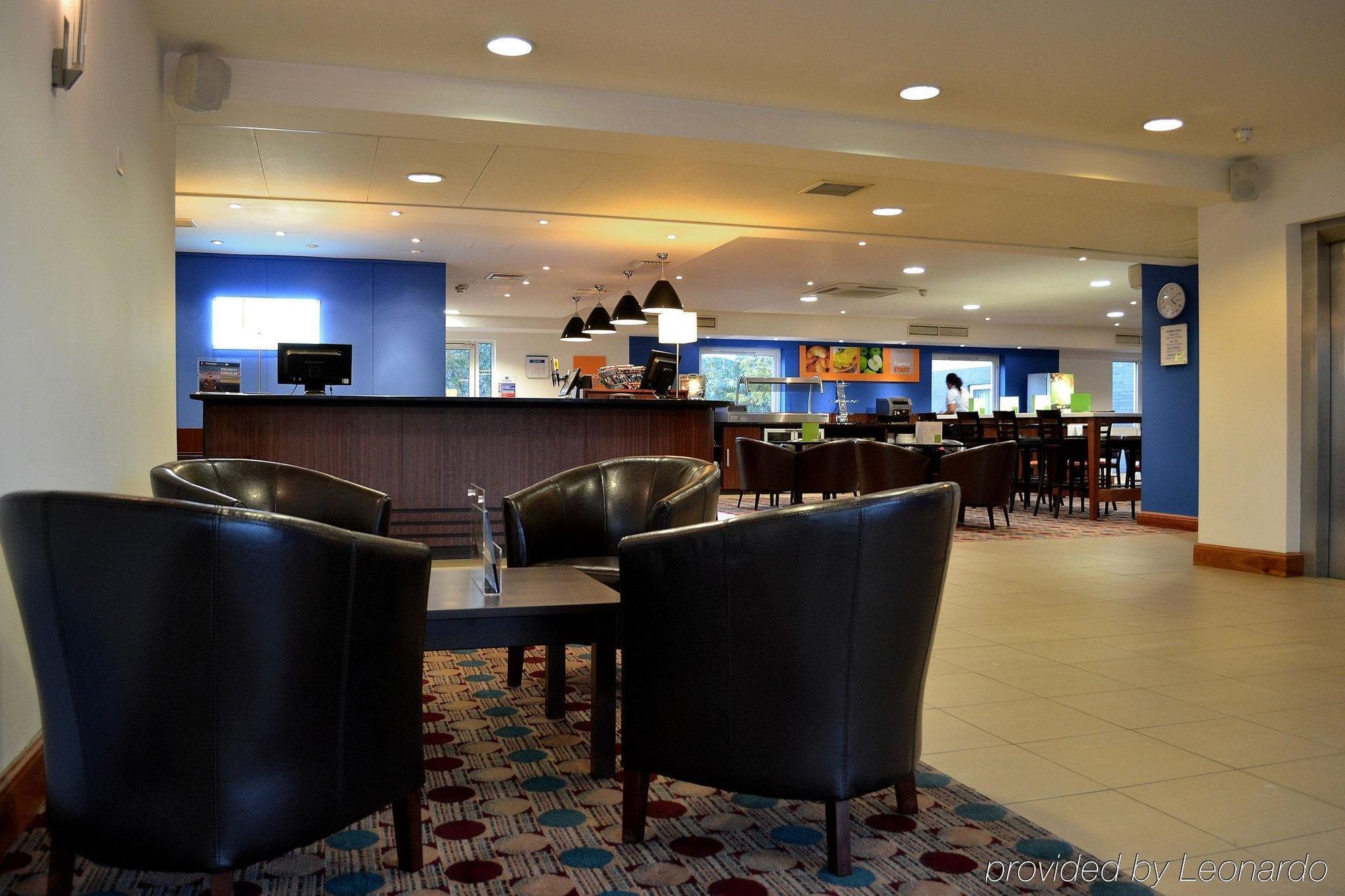 Holiday Inn Express Shrewsbury By Ihg Kültér fotó